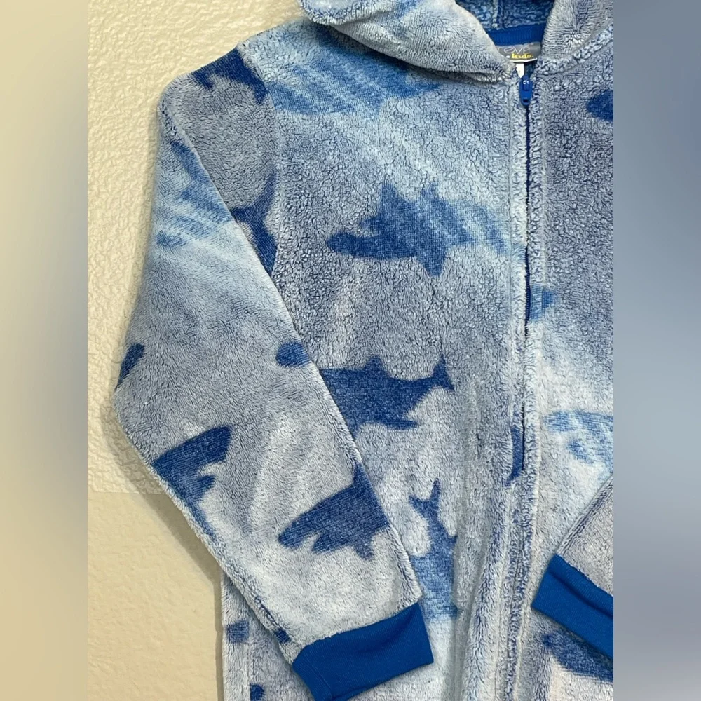 Sainteve Blue Shark Print Kids Fuzzy Warm One Piece XS 5/6